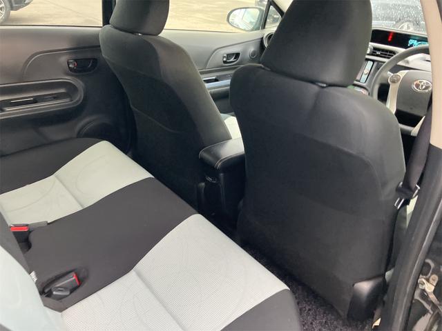 アクア S バックカメラ HDDナビ アルミホイール オートライト スマートキー アイドリングストップ 電動格納ミラー シートヒーター CVT 衝突安全ボディ 記録簿 ABS ESC 取扱説明書 寒冷地仕様(28枚目)