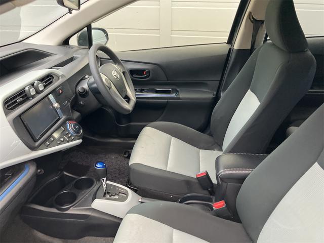 アクア S バックカメラ HDDナビ アルミホイール オートライト スマートキー アイドリングストップ 電動格納ミラー シートヒーター CVT 衝突安全ボディ 記録簿 ABS ESC 取扱説明書 寒冷地仕様(48枚目)