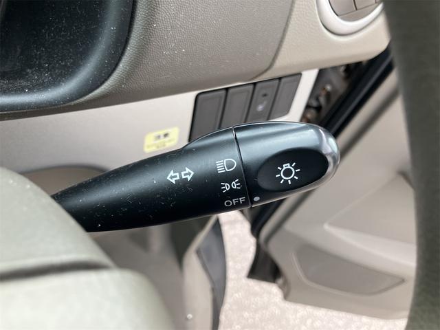 エブリイワゴン ＪＰターボ　４ＷＤ　ＥＴＣ　両側スライドドア　キーレスエントリー　電動格納ミラー　シートヒーター　ＡＴ　盗難防止システム　ＡＢＳ　ＣＤ　アルミホイール　衝突安全ボディ　エアコン　パワーステアリング（7枚目）