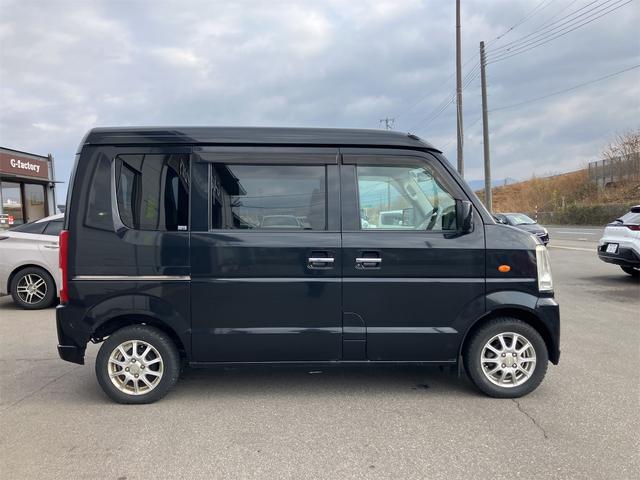 エブリイワゴン ＪＰターボ　４ＷＤ　ＥＴＣ　両側スライドドア　キーレスエントリー　電動格納ミラー　シートヒーター　ＡＴ　盗難防止システム　ＡＢＳ　ＣＤ　アルミホイール　衝突安全ボディ　エアコン　パワーステアリング（15枚目）