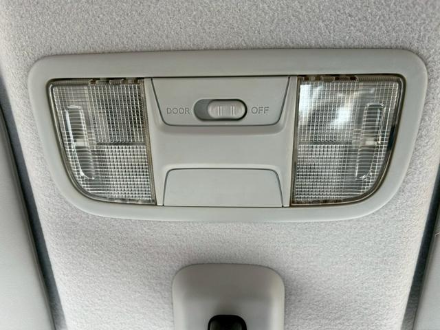 Ｎ－ＢＯＸ Ｇ・Ｌパッケージ　純正オーディオ　左パワースライドドア　　横滑り防止装置（44枚目）