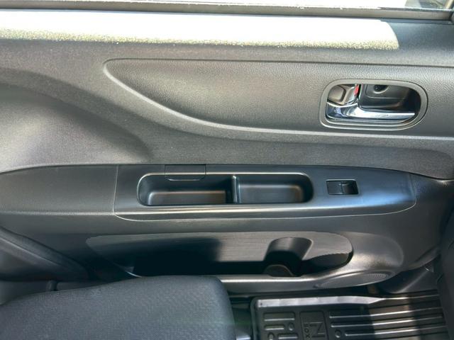 N-BOX G ターボSSパッケージ ナビ DTV リア席モニター 両側パワースライドドア ドラレコ バックカメラ Bluetooth ETC 横滑り防止 ステアリングリモコン オートクルーズ(30枚目)