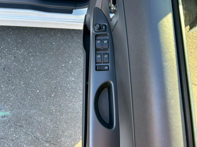 タント カスタムＸスペシャル　ナビ　ＴＶ　ＥＴＣ　左側パワスラ　フォグ　アルミ　オートエアコン（39枚目）