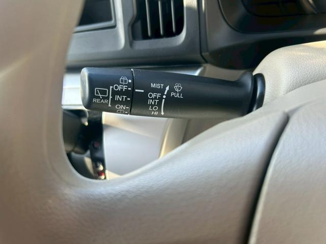 N-WGN C 純正CDオーディオ 横滑り防止 オートエアコン パワステ パワーウインドウ(12枚目)