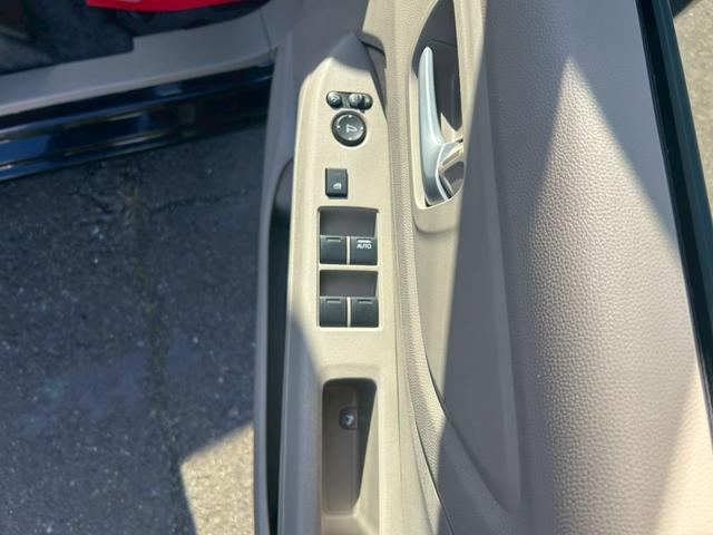 N-WGN C 純正CDオーディオ 横滑り防止 オートエアコン パワステ パワーウインドウ(24枚目)