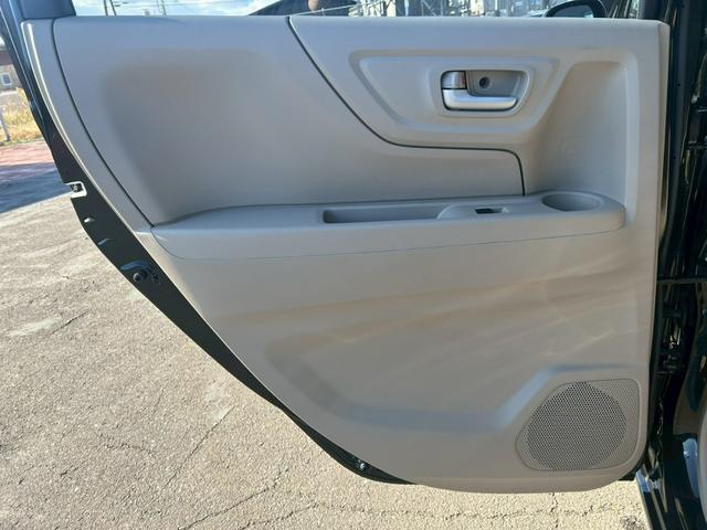 N-WGN C 純正CDオーディオ 横滑り防止 オートエアコン パワステ パワーウインドウ(35枚目)