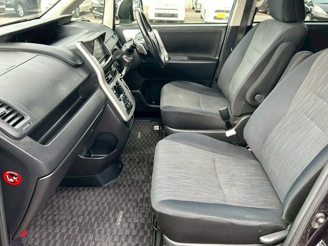 ヴォクシー ZS 煌 ナビ TV バックカメラ コーナーセンサー(19枚目)