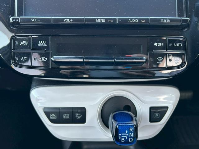 プリウス S ナビ DTV ETC Bluetooth機能 アルミ バックカメラ(32枚目)