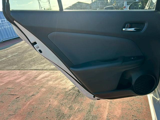 プリウス S ナビ DTV ETC Bluetooth機能 アルミ バックカメラ(45枚目)