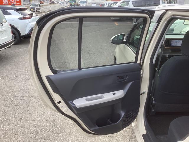 パッソ モーダ　純正ＳＤナビＴＶ　バックカメラ　ＥＴＣ　ＬＥＤヘッドランプ　スマートキー　アイドリングストップ　トヨタセーフティセンス（7枚目）