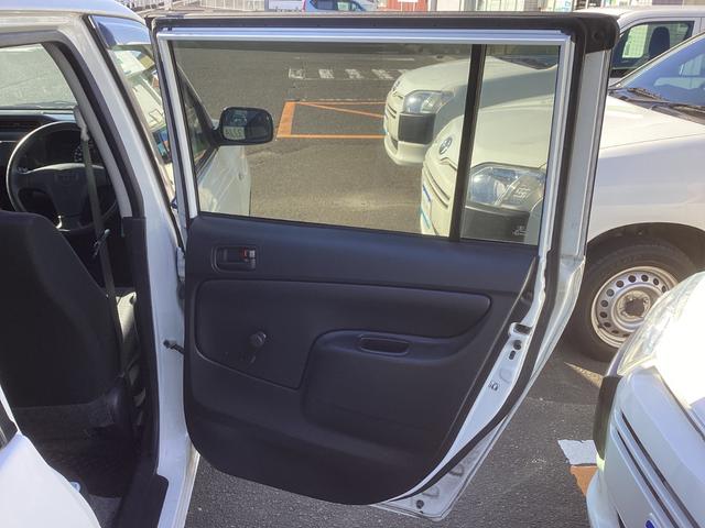 プロボックス ＧＬ　４ＷＤ　社外ＳＤナビ　トヨタセーフティセンス　ＥＴＣ　キーレス　オートライト（5枚目）