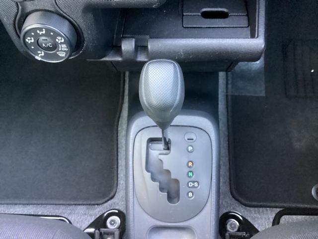 プロボックス ＤＸコンフォート　４ＷＤ　純正ＳＤナビ　バックカメラ　ＥＴＣ　　１００Ｖ　トヨタセーフティセンス　コーナーセンサー　キーレス（9枚目）