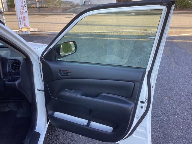プロボックス ＤＸコンフォート　４ＷＤ　純正ＳＤナビ　バックカメラ　ＥＴＣ　　１００Ｖ　トヨタセーフティセンス　コーナーセンサー　キーレス（26枚目）