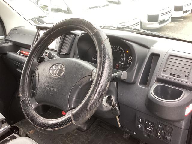 タウンエースバン ＧＬ　４ＷＤ　純正ＳＤナビＴＶ　バックカメラ　ＬＥＤヘッドランプ　コーナーセンサー　スマートアシスト　キーレス（5枚目）