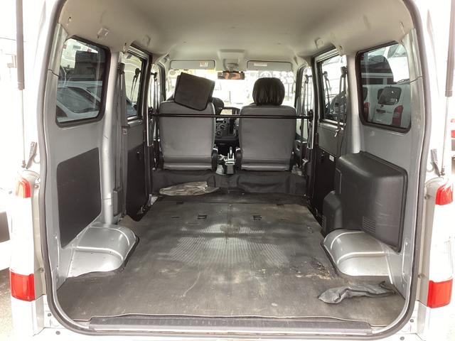 タウンエースバン ＧＬ　４ＷＤ　純正ＳＤナビＴＶ　バックカメラ　ＬＥＤヘッドランプ　コーナーセンサー　スマートアシスト　キーレス（6枚目）