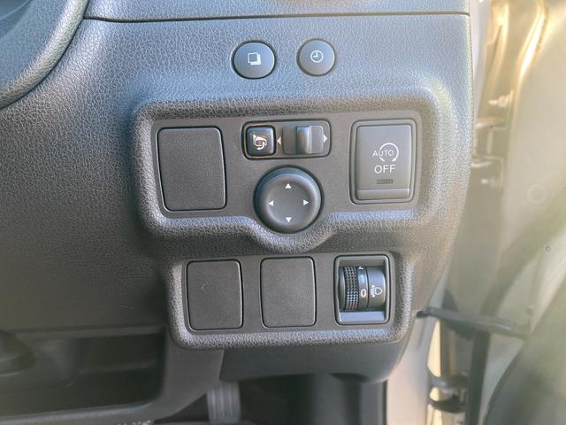 ノート Ｘ　ＤＩＧ－Ｓ　禁煙車　純正ナビ　ワンセグ　バックカメラ　プッシュスタート　ワンセグＴＶ　キーレス　スマートキー　ＣＶＴ　オートエアコン　ＳＤカード（29枚目）