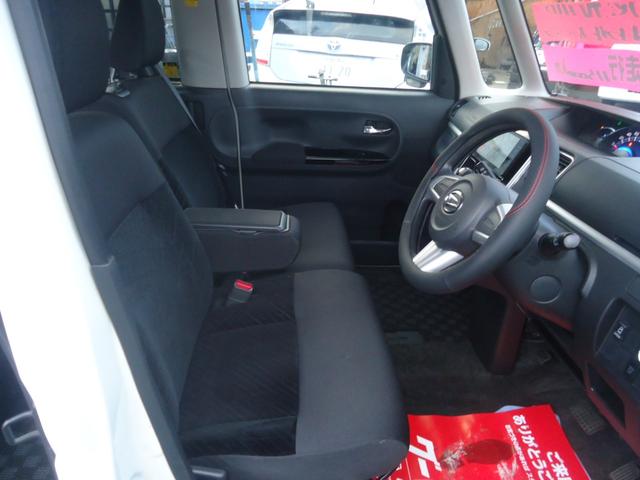 タント カスタムＸ　ナビ・ＴＶ　ＨＩＤ　左パワースライド　オートライト　フォグライト　アルミ（6枚目）