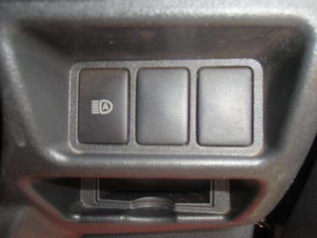 ハイエースバン ロングＤＸ　２８００ディーゼルターボ４ＷＤ　５型　６ＡＴ　衝突軽減システム　キーレス　ＥＴＣ（11枚目）