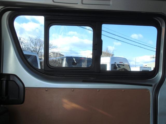 ハイエースバン ロングDX 2800ディーゼルターボ4WD 5型 衝突軽減システム キーレス ETC(13枚目)