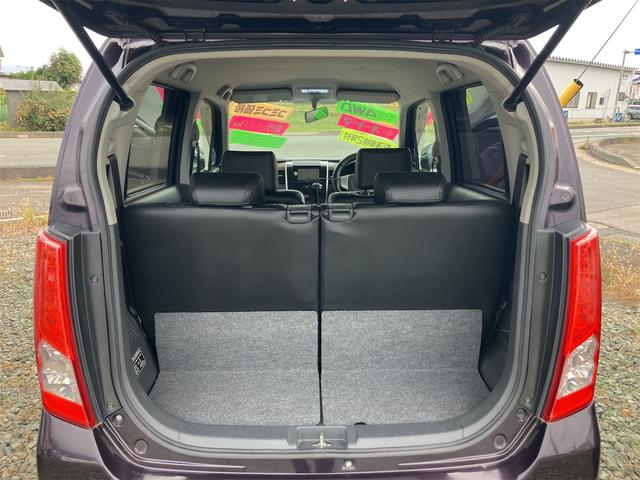 ワゴンＲスティングレー Ｘ　車検２年付き　４ＷＤ　ナビ　ＴＶ　ＨＩＤ　スマートキー　電動格納ミラー　シートヒーター　ベンチシート　ＣＶＴ　盗難防止システム　ＡＢＳ　ＣＤ　ＤＶＤ再生　ＵＳＢ　車高調　社外テール　シートカバー付き（18枚目）
