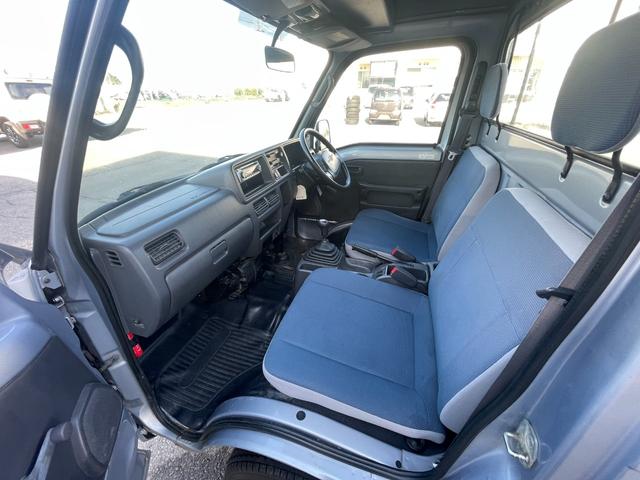 サンバートラック ＴＣ－ＳＣ　４ＷＤ　５Ｆ　エアコン　パワステ（12枚目）