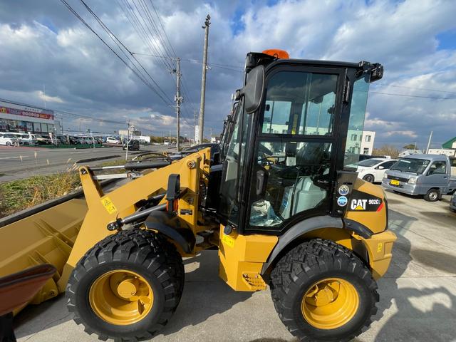 日本 キャタピラー CAT902C2(5枚目)