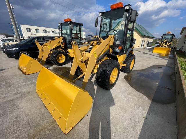 日本 キャタピラー CAT902C2(7枚目)