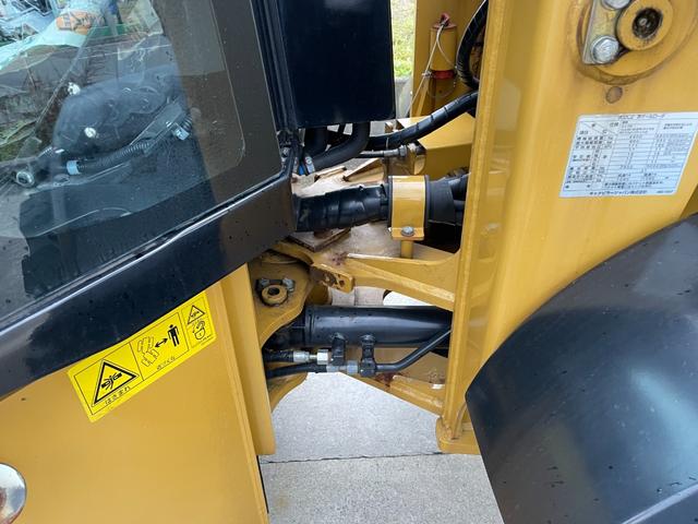 日本 キャタピラー CAT902C2(13枚目)