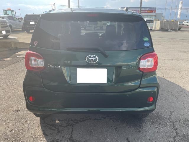 パッソ X LパッケージS スマートアシスト 寒冷地仕様 アイドリングストップ オートハイビーム D席シートヒーター 純正ナビ バックカメラ 社外アルミホイール(3枚目)