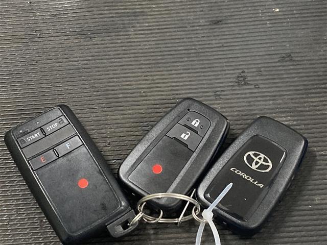 カローラツーリング ハイブリッド ダブルバイビー メモリーナビ DVD再生 ミュージックプレイヤー接続可 バックカメラ 衝突被害軽減システム ETC ドラレコ LEDヘッドランプ ワンオーナー フルエアロ(39枚目)