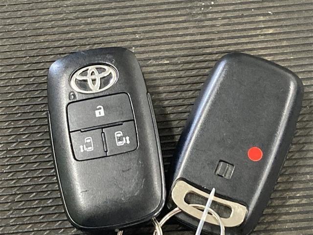 ルーミー カスタムＧ－Ｔ　ワンセグ　メモリーナビ　ミュージックプレイヤー接続可　バックカメラ　衝突被害軽減システム　ＥＴＣ　両側電動スライド　ＬＥＤヘッドランプ　ワンオーナー　アイドリングストップ（39枚目）