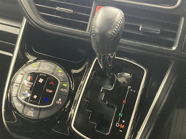 ヴォクシー ＺＳ　煌ＩＩＩ　４ＷＤ　フルセグ　メモリーナビ　ＤＶＤ再生　バックカメラ　衝突被害軽減システム　ＥＴＣ　ドラレコ　両側電動スライド　ＬＥＤヘッドランプ　ウオークスルー　乗車定員７人　３列シート　ワンオーナー　記録簿（27枚目）