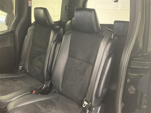 ヴォクシー ＺＳ　煌ＩＩＩ　４ＷＤ　フルセグ　メモリーナビ　ＤＶＤ再生　バックカメラ　衝突被害軽減システム　ＥＴＣ　ドラレコ　両側電動スライド　ＬＥＤヘッドランプ　ウオークスルー　乗車定員７人　３列シート　ワンオーナー　記録簿（35枚目）