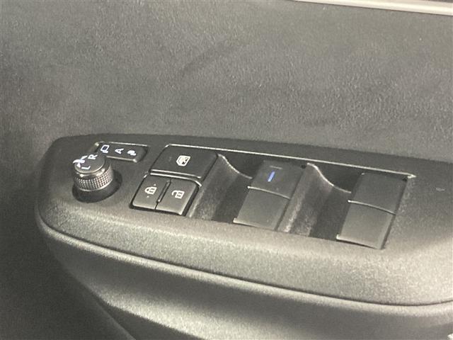 ヤリス G メモリーナビ ミュージックプレイヤー接続可 バックカメラ 衝突被害軽減システム ワンオーナー(28枚目)