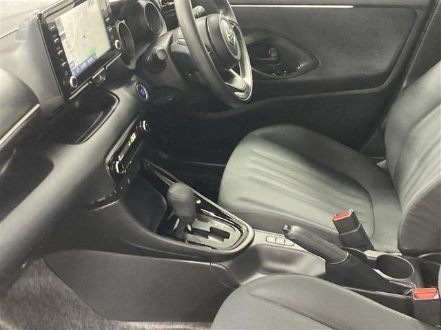 ヤリス G メモリーナビ ミュージックプレイヤー接続可 バックカメラ 衝突被害軽減システム ワンオーナー(35枚目)