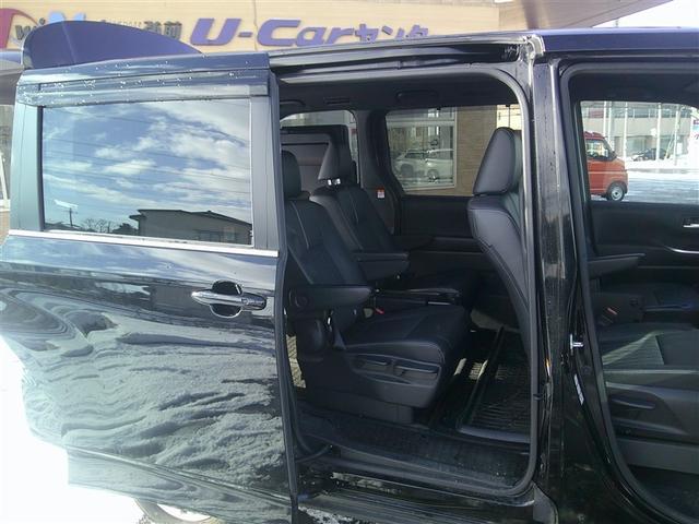 ノア S-Z 4WD バックカメラ 衝突被害軽減システム ETC 両側電動スライド LEDヘッドランプ 乗車定員7人 3列シート アルミホイール キーレス ABS エアバッグ スマートキー(8枚目)