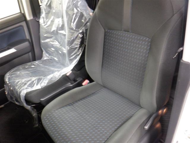 ルーミー カスタムＧ　４ＷＤ　ワンセグ　メモリーナビ　ミュージックプレイヤー接続可　バックカメラ　衝突被害軽減システム　両側電動スライド　ＬＥＤヘッドランプ　ウオークスルー　アルミホイール　キーレス　ＡＢＳ　エアバッグ（6枚目）