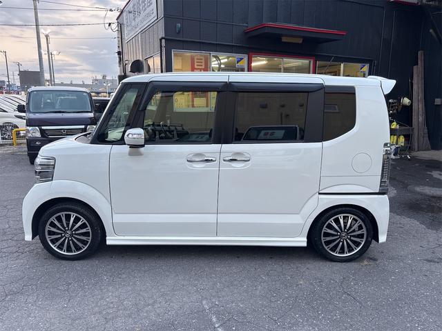 Ｎ－ＢＯＸカスタム Ｇ・ターボＬパッケージ　４ＷＤ　ＥＴＣ　バックカメラ　両側電動スライドドア　ナビ　ＴＶ　オートクルーズコントロール　オートライト　ＨＩＤ　スマートキー　アイドリングストップ　電動格納ミラー　シートヒーター　ベンチシート（17枚目）