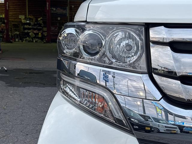 Ｎ－ＢＯＸカスタム Ｇ・ターボＬパッケージ　４ＷＤ　ＥＴＣ　バックカメラ　両側電動スライドドア　ナビ　ＴＶ　オートクルーズコントロール　オートライト　ＨＩＤ　スマートキー　アイドリングストップ　電動格納ミラー　シートヒーター　ベンチシート（29枚目）