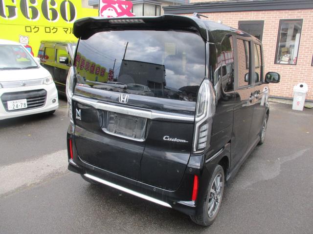 Ｎ－ＢＯＸカスタム Ｌ　４ＷＤ　ギャザーズ９インチナビ　ＴＶ　フルセグ　Ｂｌｕｅｔｏｏｔｈ　バックカメラ　ＥＴＣ　両側パワースライドドア　ホンダセンシング（9枚目）