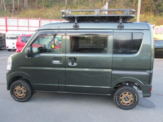 エブリイ ＰＣ　４ＷＤ　マニュアル　リフトアップ　社外１４インチアルミ　マッドタイヤ　ワゴン仕様　ＥＴＣ　社外リアラダー　社外追加メーター　社外ルーフラック（8枚目）