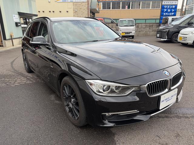 ３シリーズ ３２０ｉ　ｘＤｒｉｖｅツーリング　ラグジュアリー　禁煙車／ブラウンレザーシート／メモリーパワーシート／シートヒーター／パワーバックドア／バックカメラ／ＣＤ／ＤＶＤ／ブラックルーフレール／スタッドレスタイヤ積込（6枚目）