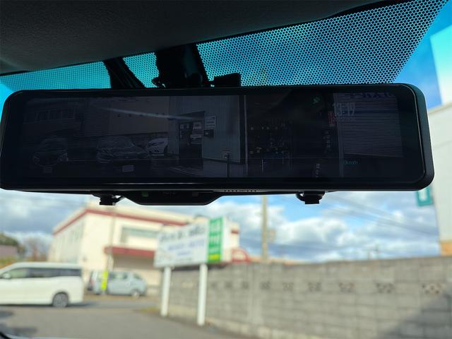 クラウンハイブリッド ベースグレード 禁煙車/本革シート/社外ドライブレコーダー/レーダークルーズコントロール/ハンズフリー通話/フルセグテレビ/CD・DVD/ETC/スマートキー/リヤサンシェード/シートエアコン/サイドカメラ(25枚目)