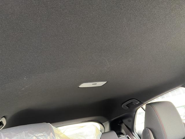 カローラスポーツ ハイブリッドＧ　Ｚ　禁煙車／１０．５インチディスプレイオーディオ／バックカメラ／シートヒーター／レーダークルーズ／禁煙車／ＥＴＣ２．０／Ｂｌｕｅｔｏｏｔｈ／フルセグ／ＬＥＤヘッドライト／スマートキー／クリアランスソナー（12枚目）