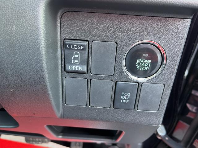 タント カスタムＸ　４ＷＤ／フルセグナビ／ＤＶＤ／リモコンスターター／冬タイヤ付き／左パワスラドア／スマートキー／プッシュスタート（16枚目）