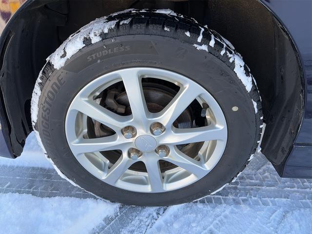 タント カスタムＸ　４ＷＤ／フルセグナビ／ＤＶＤ／リモコンスターター／冬タイヤ付き／左パワスラドア／スマートキー／プッシュスタート（17枚目）