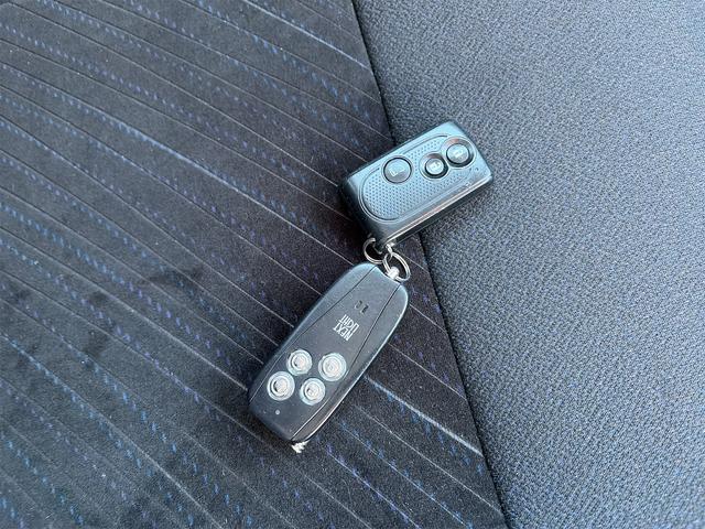 タント カスタムＸ　４ＷＤ／フルセグナビ／ＤＶＤ／リモコンスターター／冬タイヤ付き／左パワスラドア／スマートキー／プッシュスタート（21枚目）