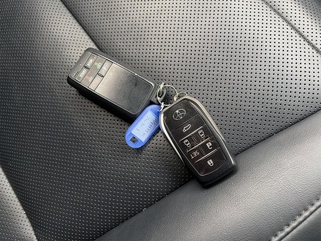 アルファード ２．５Ｓ　Ｃパッケージ　４ＷＤ／モデリスタエアロ／ワンオーナー／禁煙車／フリップダウンモニター／ＪＢＬサウンドナビ／純正リモコンスターター／寒冷地仕様／革シート／電動バックドア／両側パワスラドア／シートエアコン／ＥＴＣ２．０（25枚目）