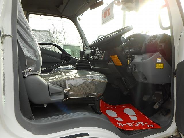 デュトロ ロング　★平★２．９トン★４ＷＤ★クレーン★ラジコン★３段★荷台内寸約：Ｌ３３９×Ｗ２０９×Ｈ３２（17枚目）