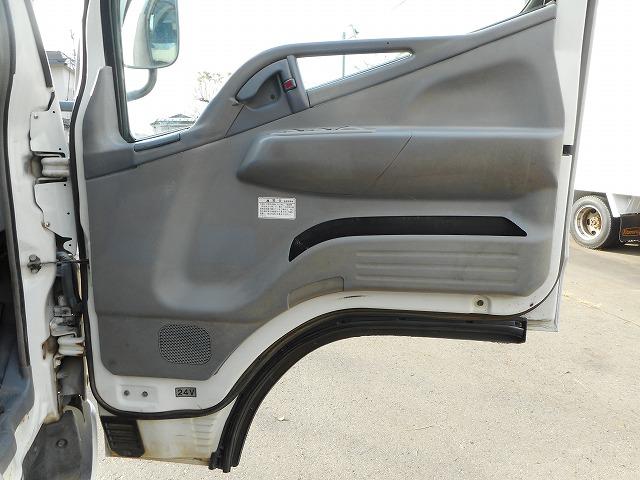 キャンター ダンプ ★4WD★低床★2トン★荷台内寸約:L304×W159×H31(18枚目)